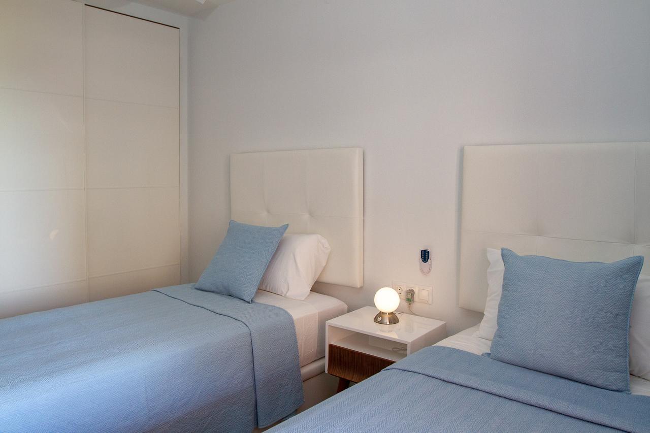 Lydia Uno Apartment Torremolinos Exterior photo